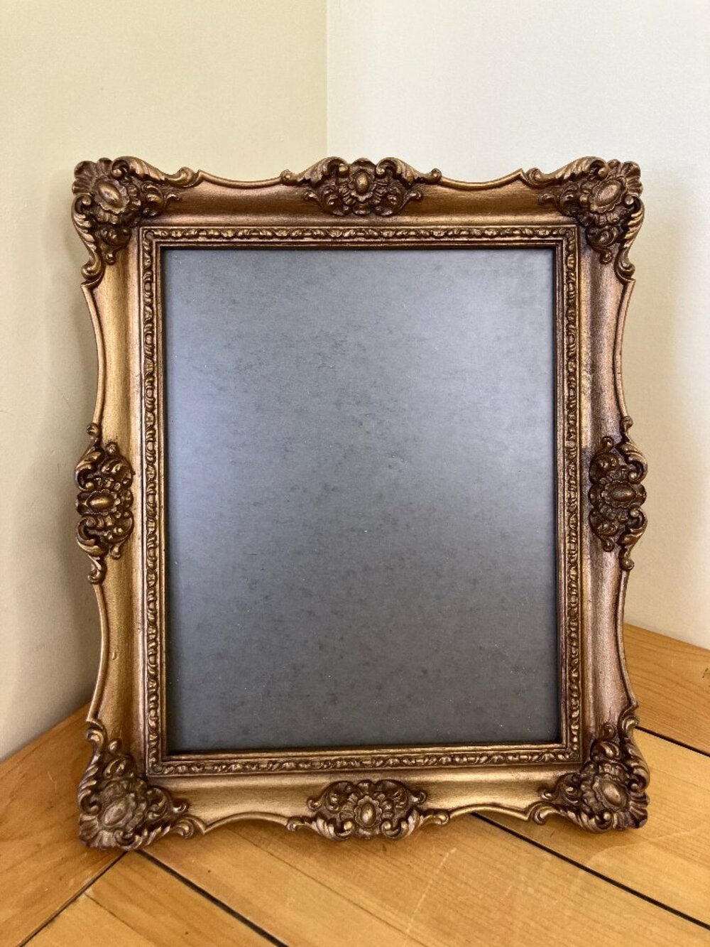 Ornate Resin Picture Frame Baroque Rococo Style Wall Hanging Vintage IIC 1976